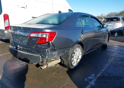 2012 Toyota Camry Xle z USA, uszkodzony, nr VIN 4T1BF1FK4CU595644